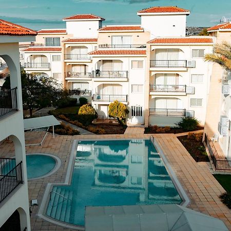 Fantastic 4 Cyprus First Line Beachfront Boghaz Exterior photo