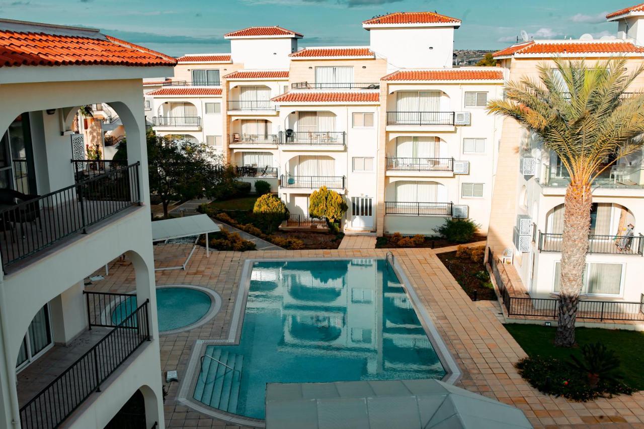 Fantastic 4 Cyprus First Line Beachfront Boghaz Exterior photo